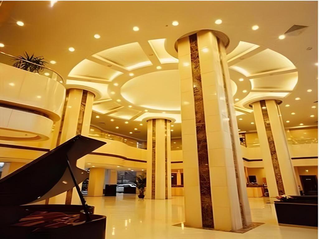 Guilin Bravo Hotel Grand Wing Exterior foto