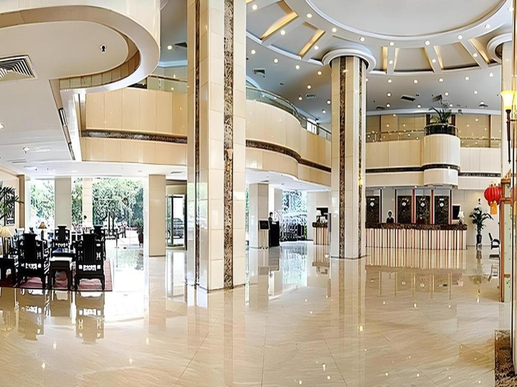 Guilin Bravo Hotel Grand Wing Exterior foto