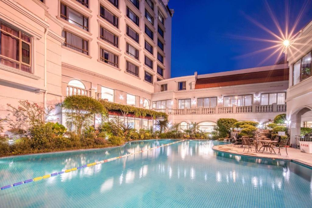 Guilin Bravo Hotel Grand Wing Exterior foto